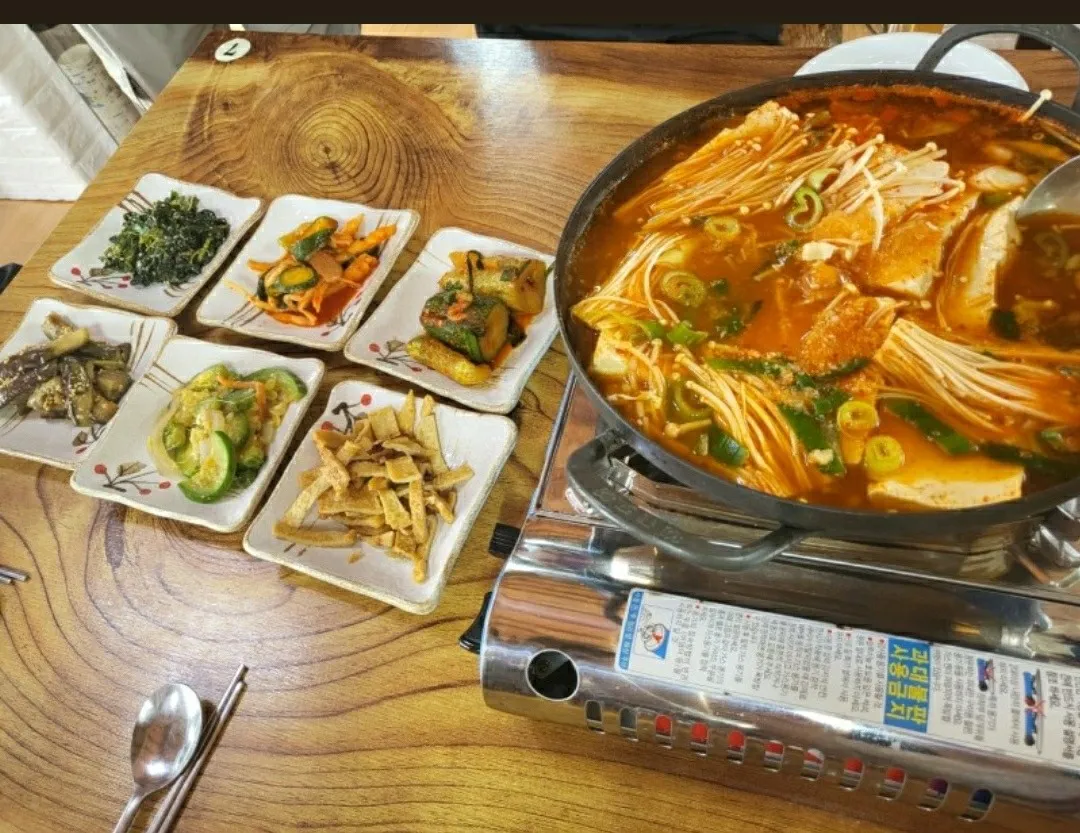 생생정보 춘천 손두부 정식