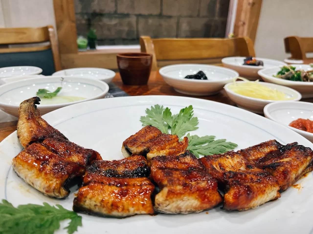 동네한바퀴 김해 연탄불 장어구이