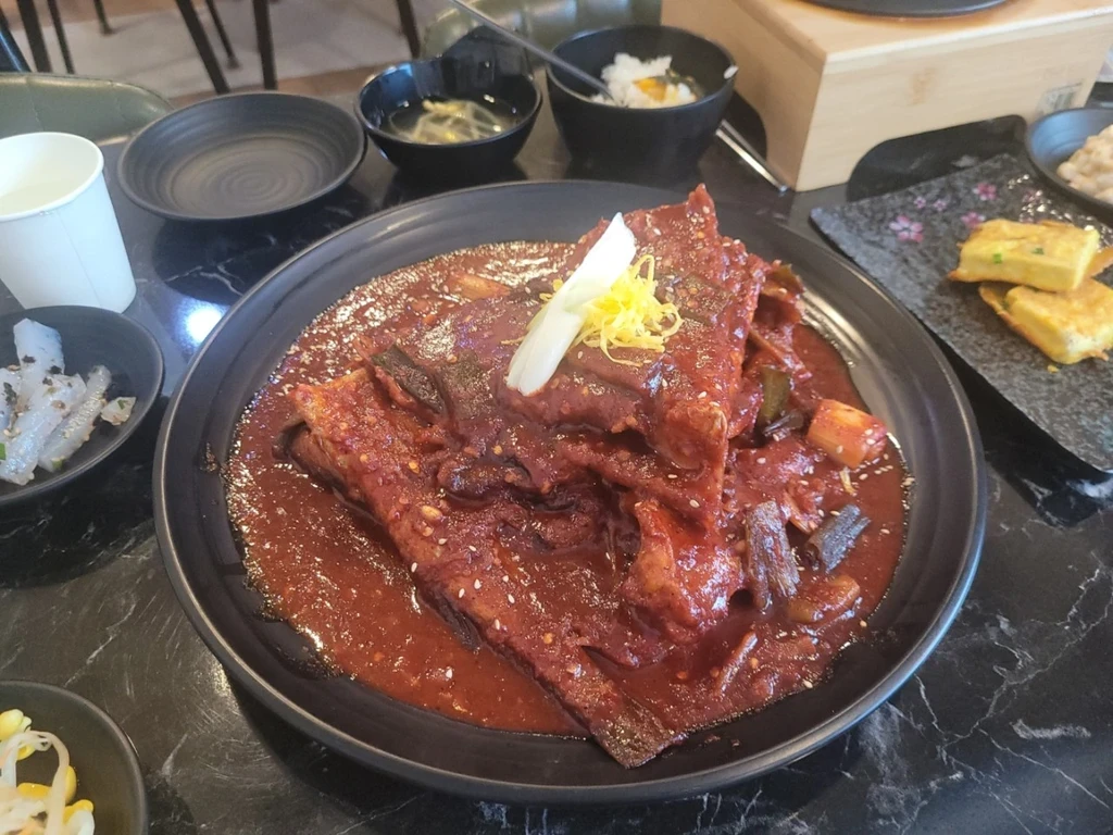 백반기행 고양 갈치찜 가오리찜