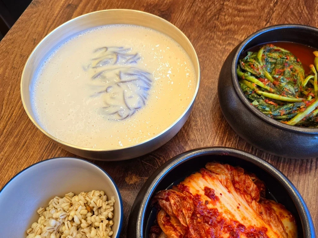 백반기행 은평 극락밥상 콩국수